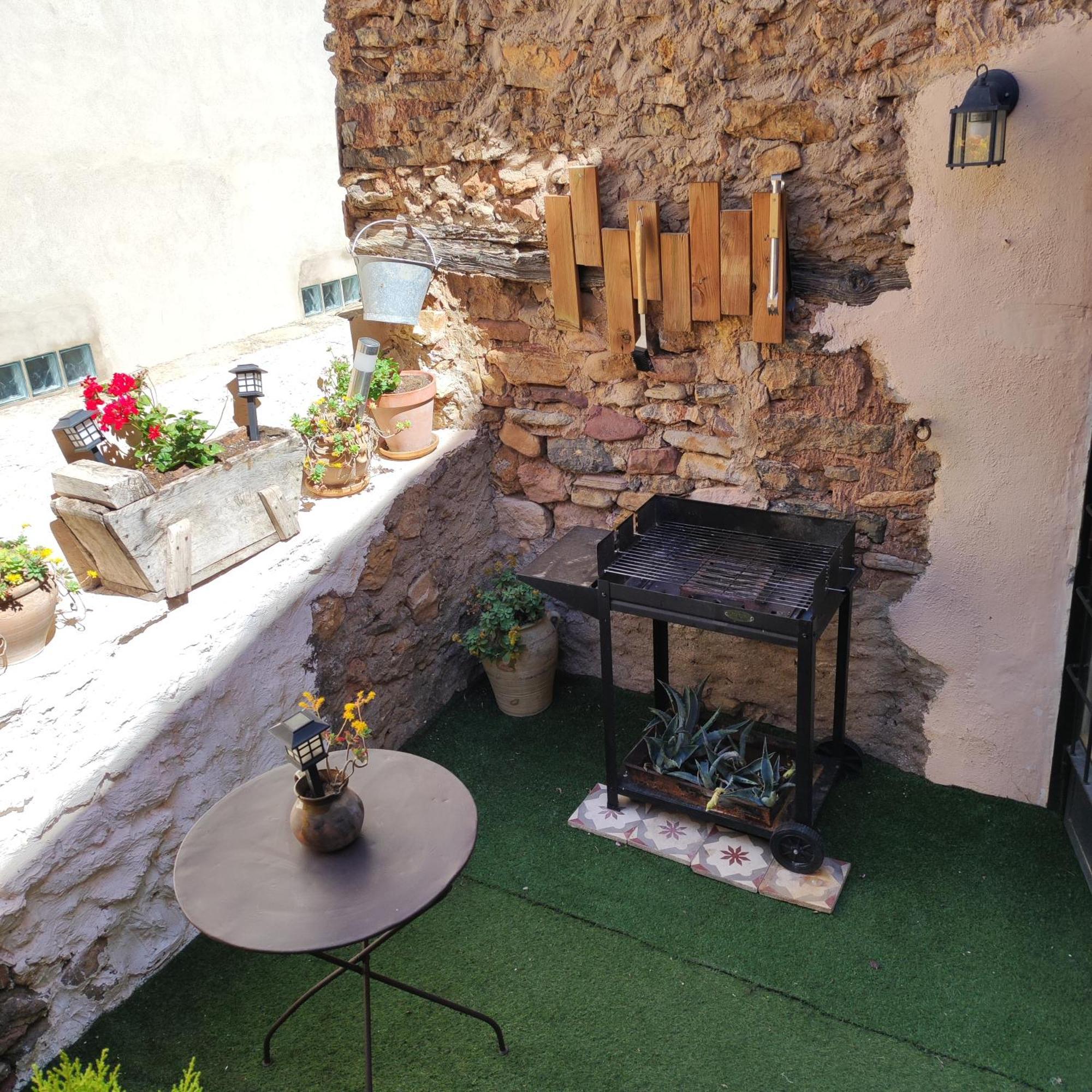 Villa Alcoba Con Patio Del Siglo XIX à Villanueva de Viver Extérieur photo